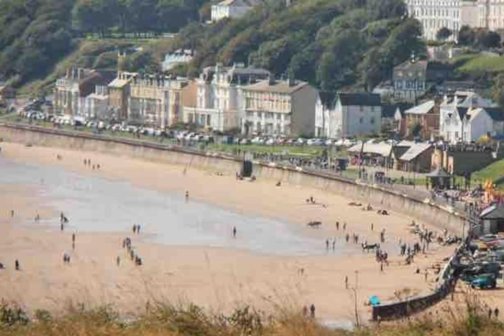 Large Cottage, Beach, Pubs Shops, Netflix, BBQ, Dog Friendly Hunmanby Exterior foto